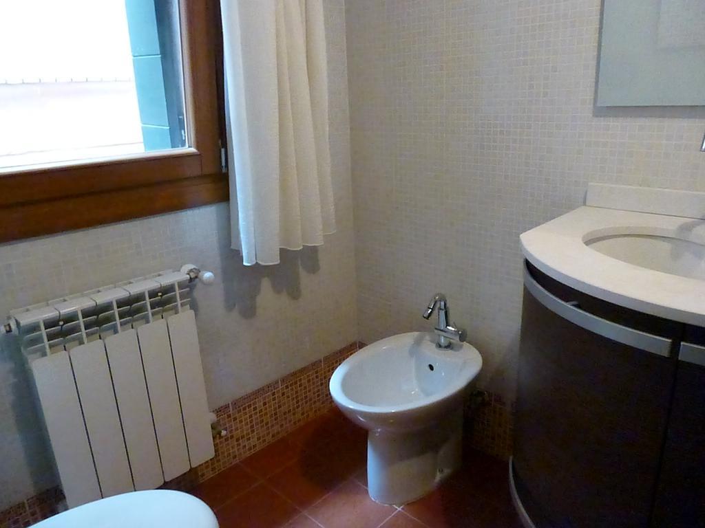 5 Mins To Rialto Bridge Apartment *
