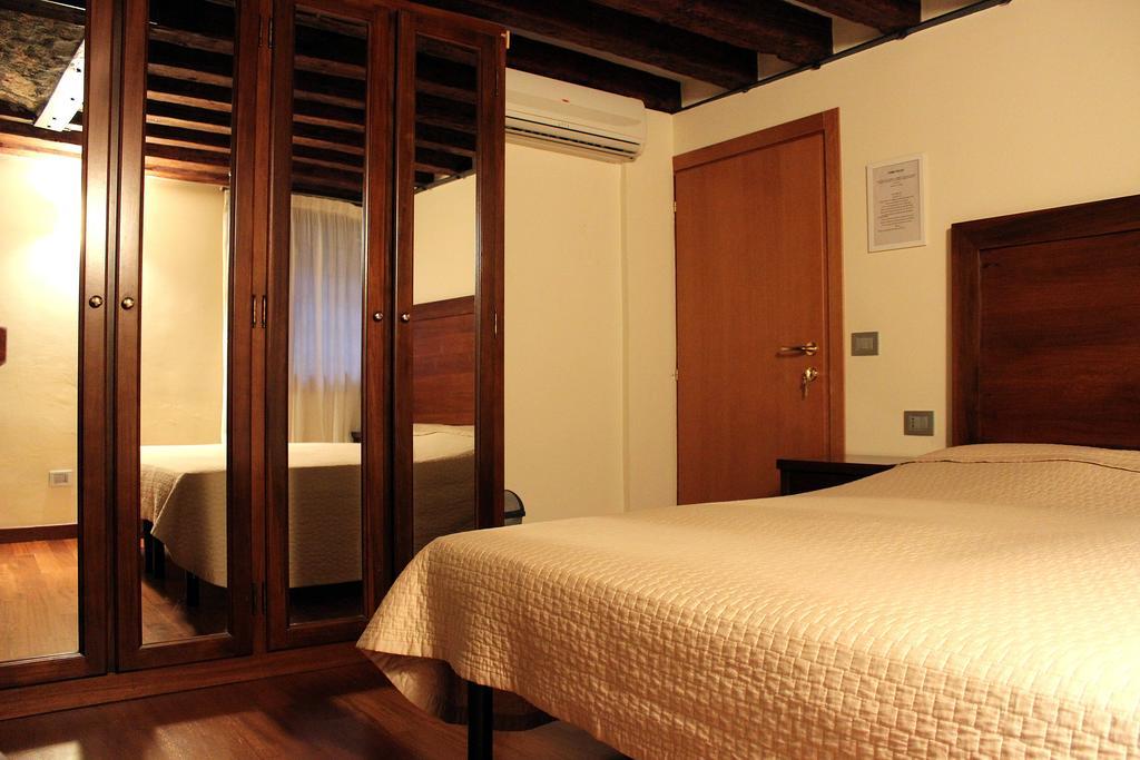 Apartment 5 Mins To Rialto Bridge Venedig